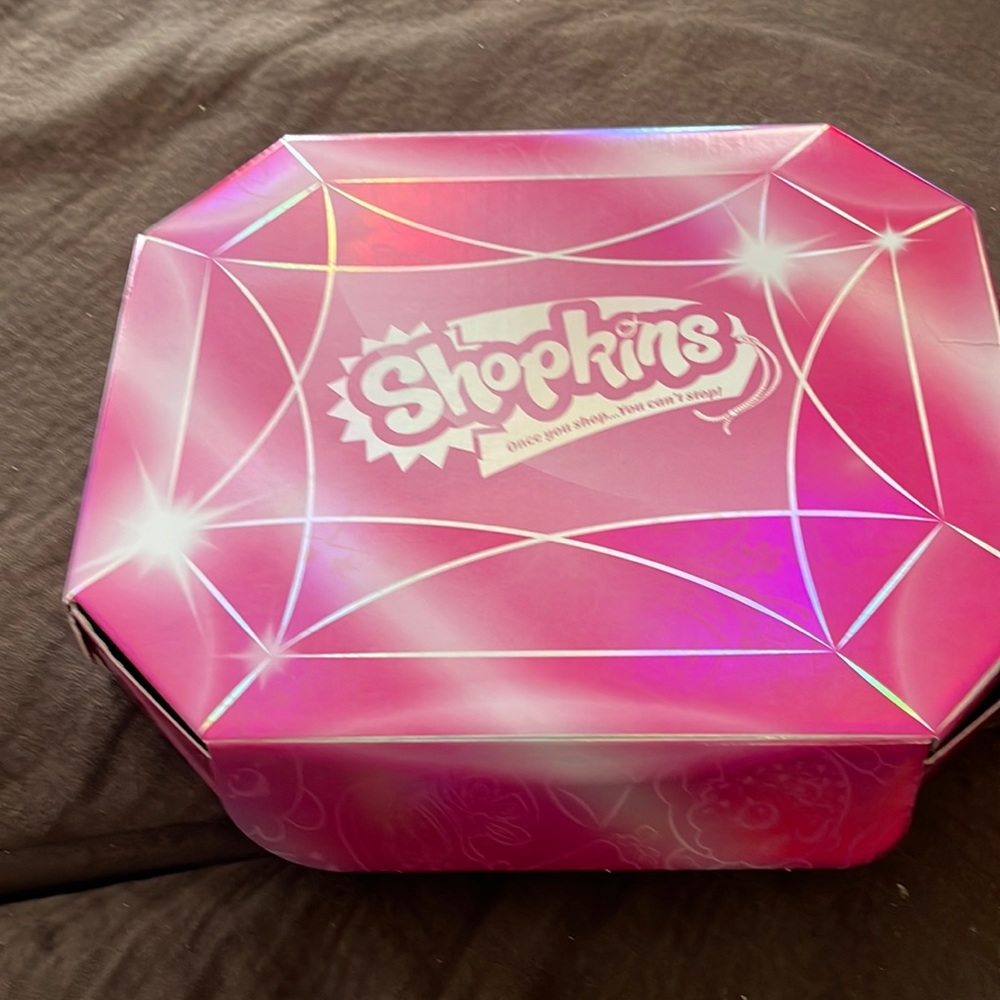 30 piece Shopikin Brand new in box limited Edition set
